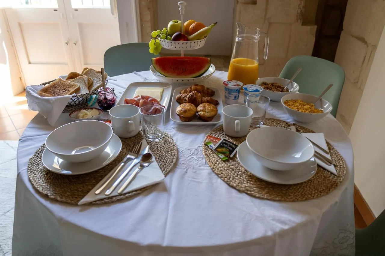 Palazzo Della Contessa - Suites & Breakfast Lecce 0*,