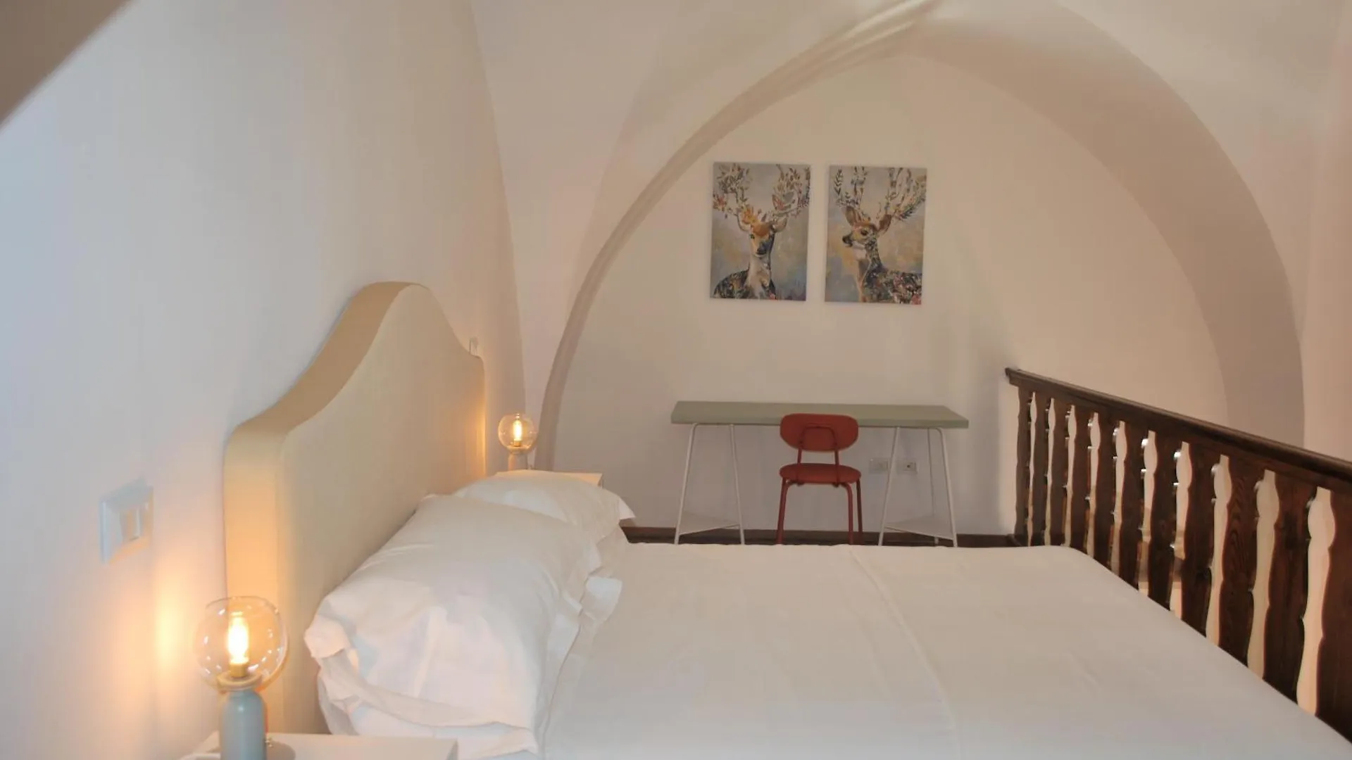 Palazzo Della Contessa - Suites & Breakfast Lecce Italia