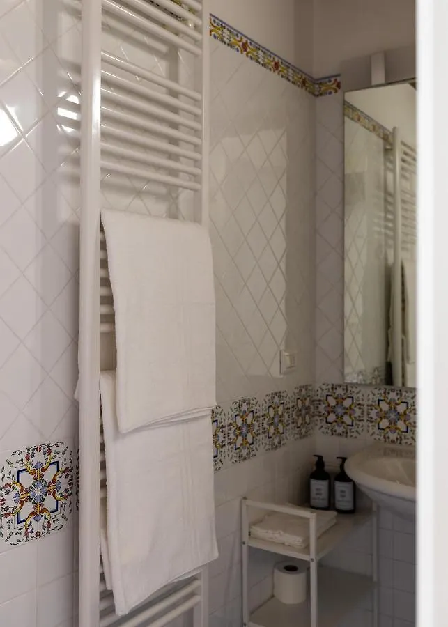 Palazzo Della Contessa - Suites & Breakfast Lecce